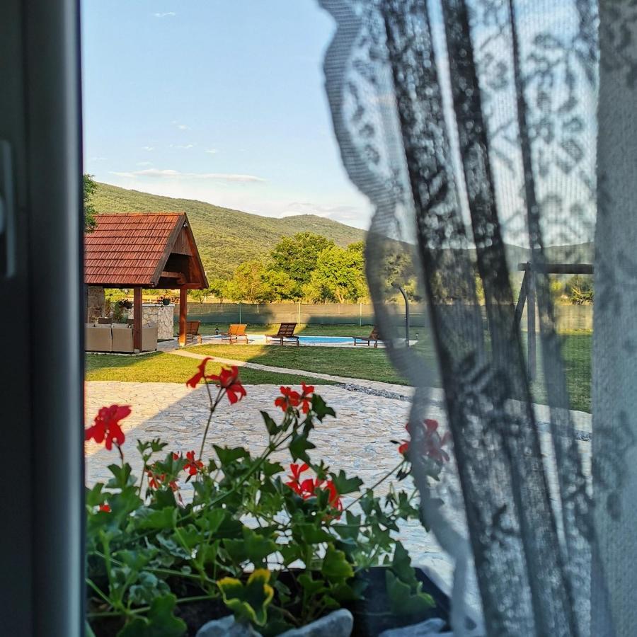 Holiday Home Bulog Sinac Eksteriør bilde