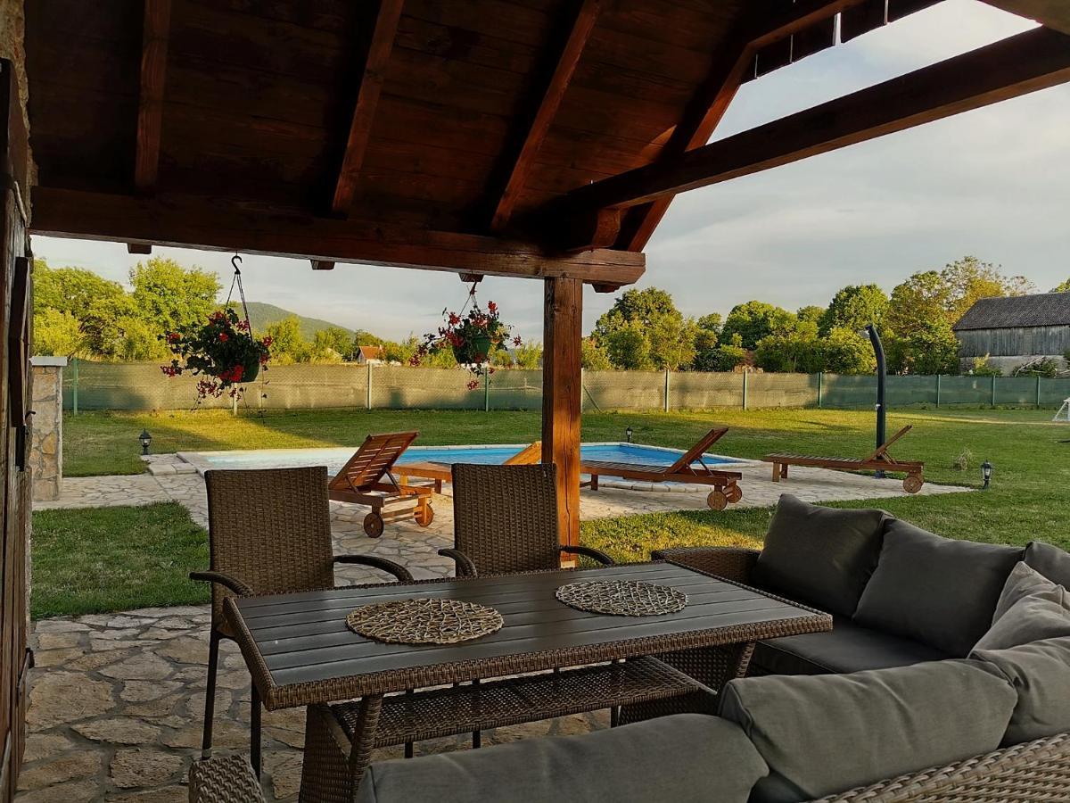Holiday Home Bulog Sinac Eksteriør bilde