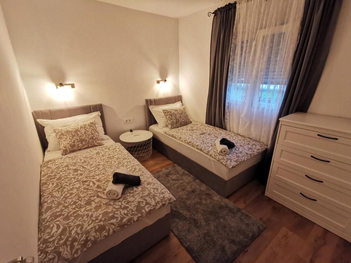 Holiday Home Bulog Sinac Eksteriør bilde